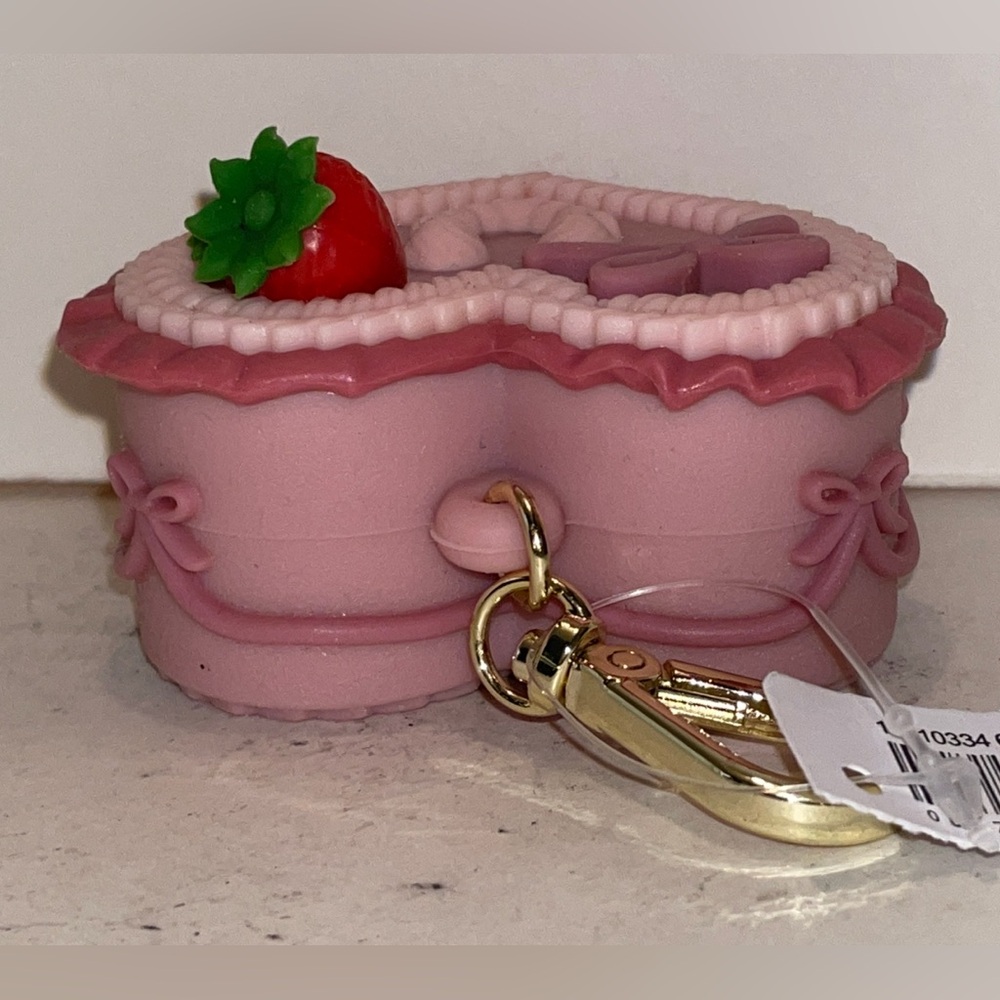 Bath & Body Works Heart Cake Valentines Pocketbac Holder Discontinued New - Picture 4 of 4